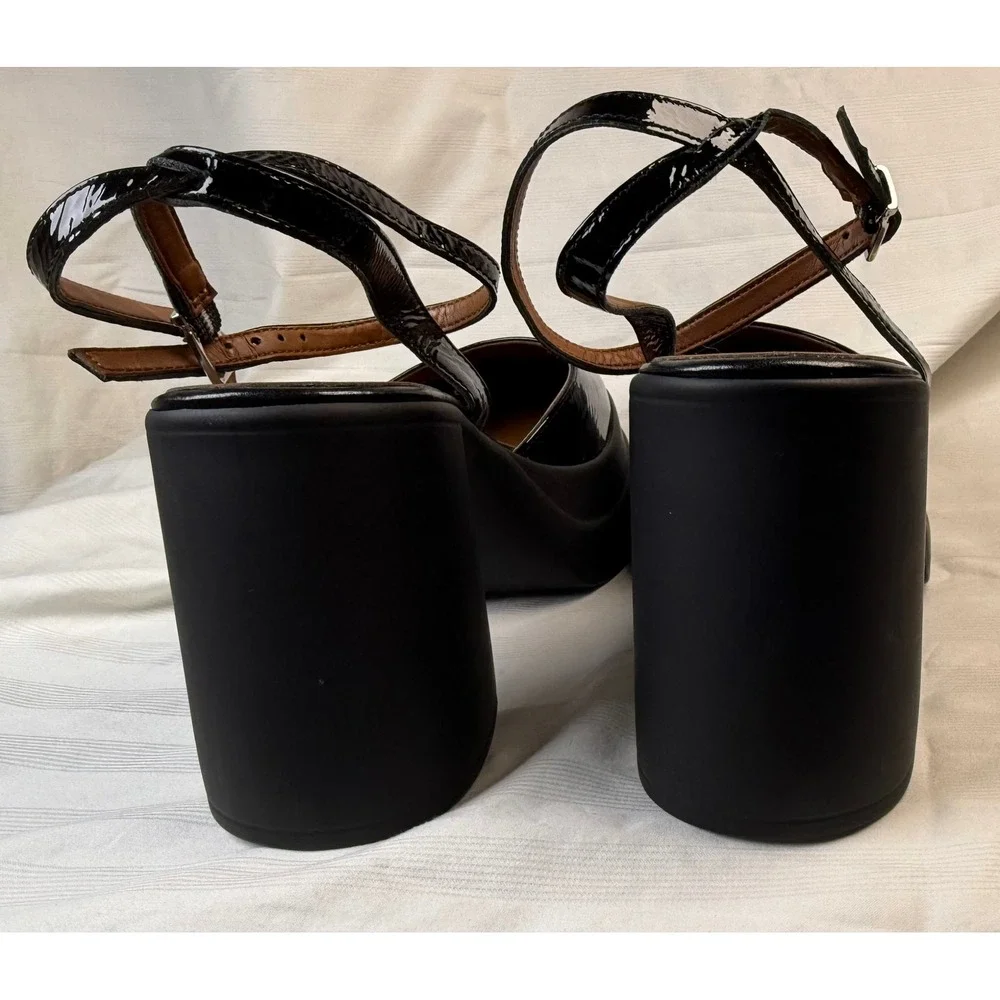 Free People Double Stack Platform Mary Janes Black Patent EU 41 NWOT Italy